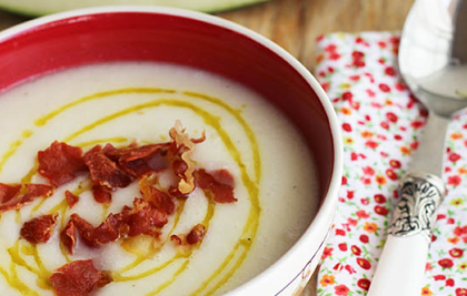 SOPA FRÍA DE MELÓN CON JAMÓN CRUJIENTE