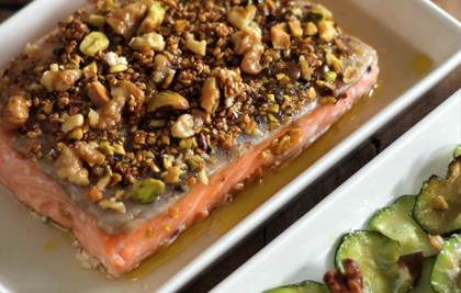 SALMÓN AL HORNO CON FRUTOS SECOS